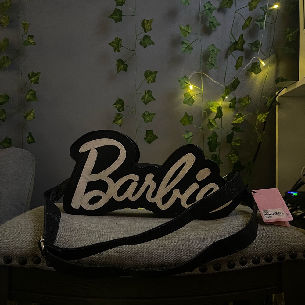 Barbie purse!!